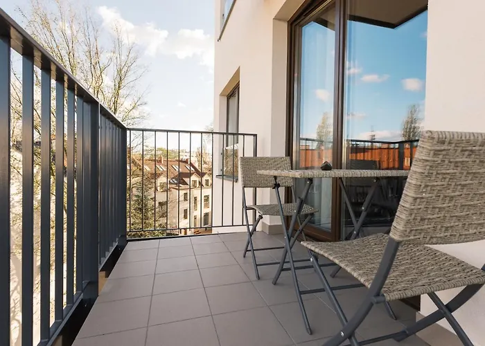 Friendly - Primavera * كراكوفيا